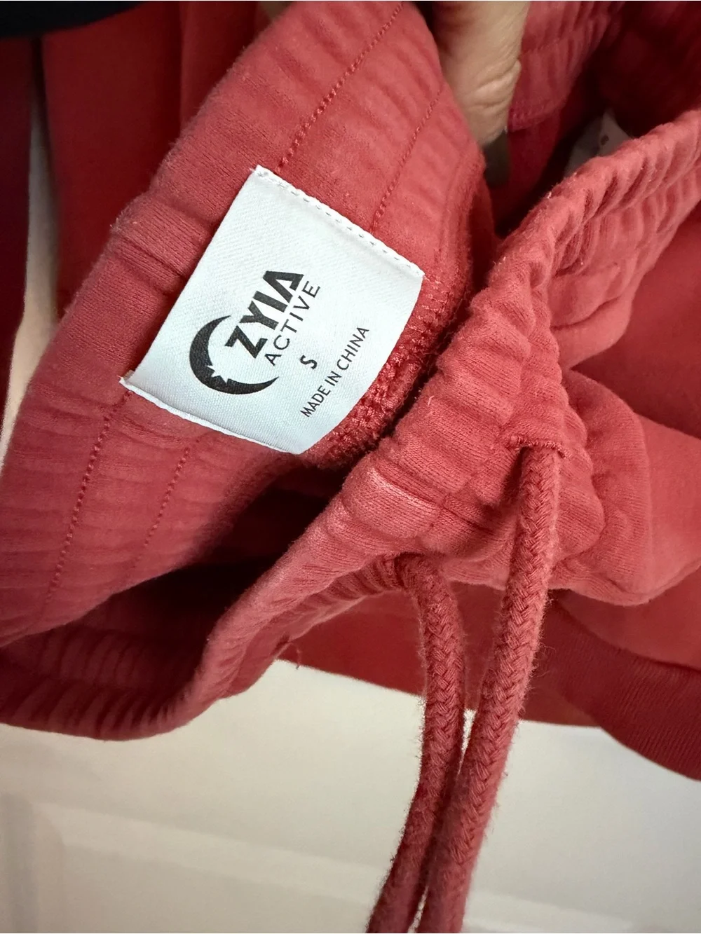 ZYIA comfortable hooded
